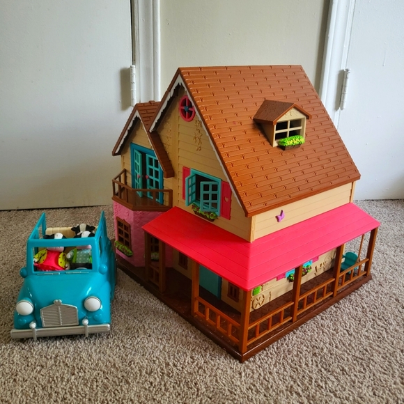 Li'l Woodzeez Family Set - Picture 3 of 4